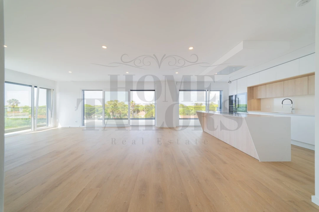 Apartamento T3 para Venda em Costa da Caparica Foto 6