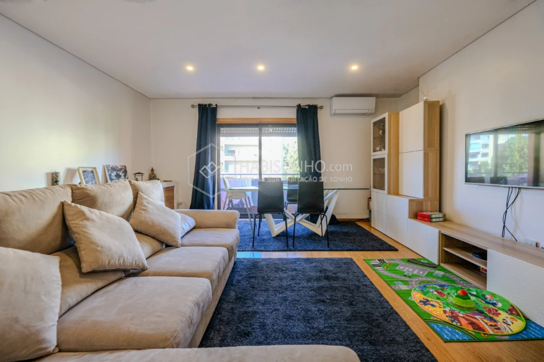 Apartamento T2 para Venda em Valongo Foto 5