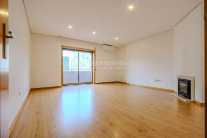Apartamento T2 para Venda em Valongo