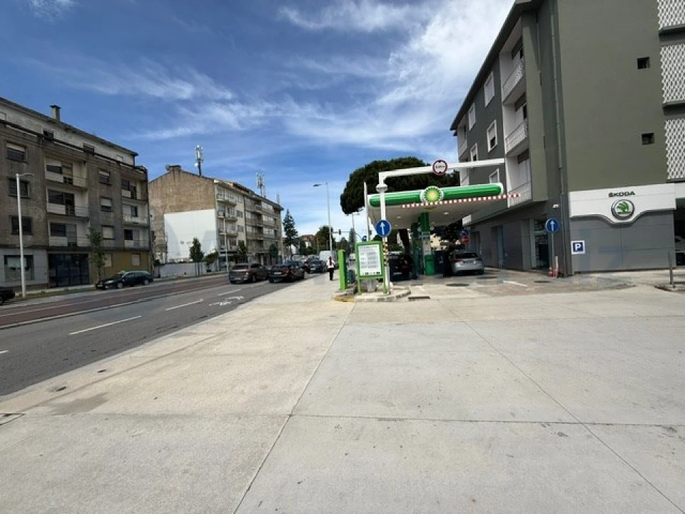 Escritório para Arrendamento em Ramalde Foto 12
