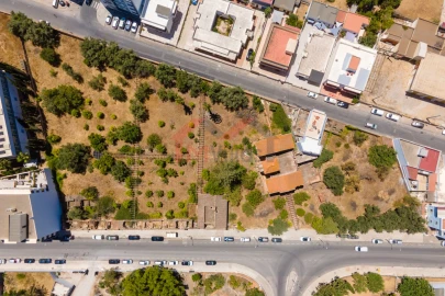 Terreno para Venda em Quelfes