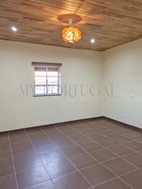 Quinta T1 para Venda em Odiaxere