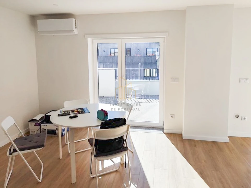Apartamento T2 para Venda em Paranhos Foto 8