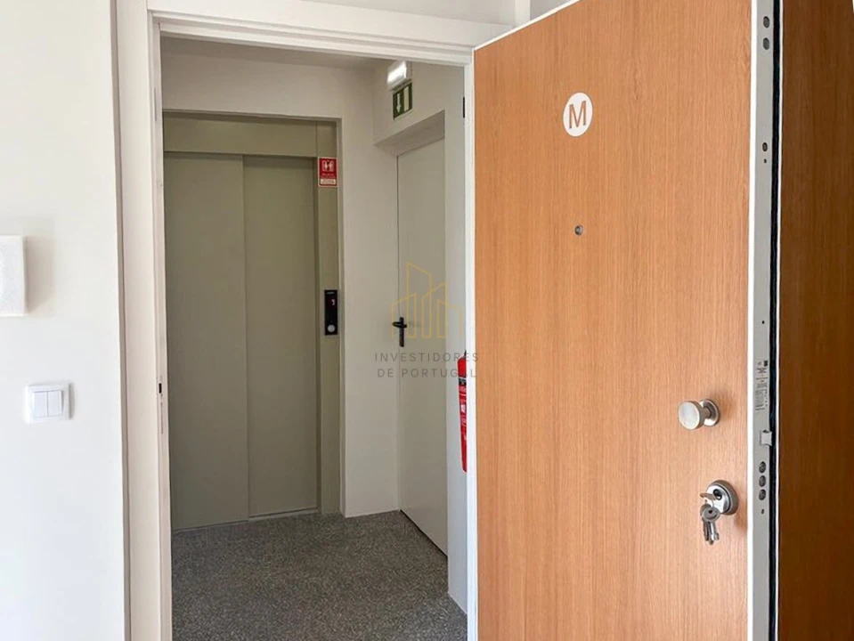 Apartamento T2 para Venda em Paranhos Foto 19