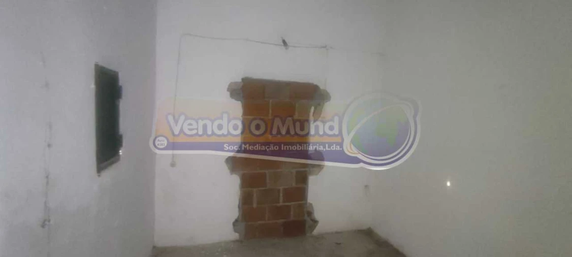 Moradia T4 para Venda em Montargil Foto 16