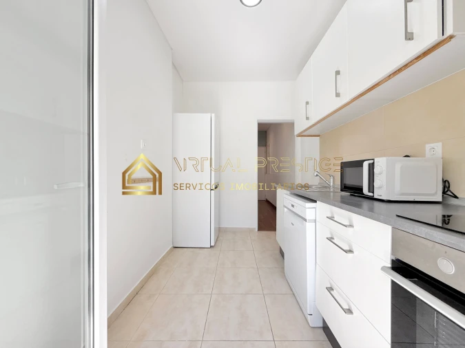 Apartamento T1 para Venda em Camarate, Unhos e Apelação Foto 4