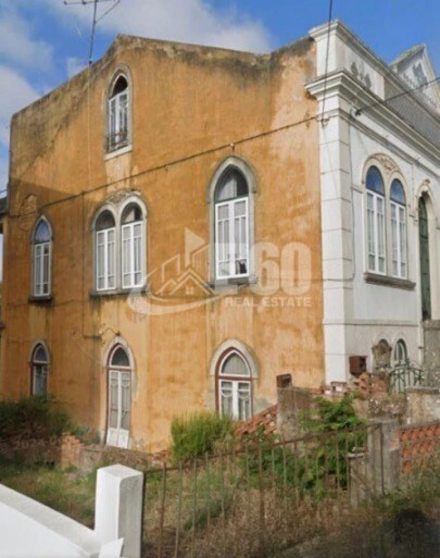 Quinta T6 para Venda em São João Baptista e Santa Maria dos Olivais Foto 2