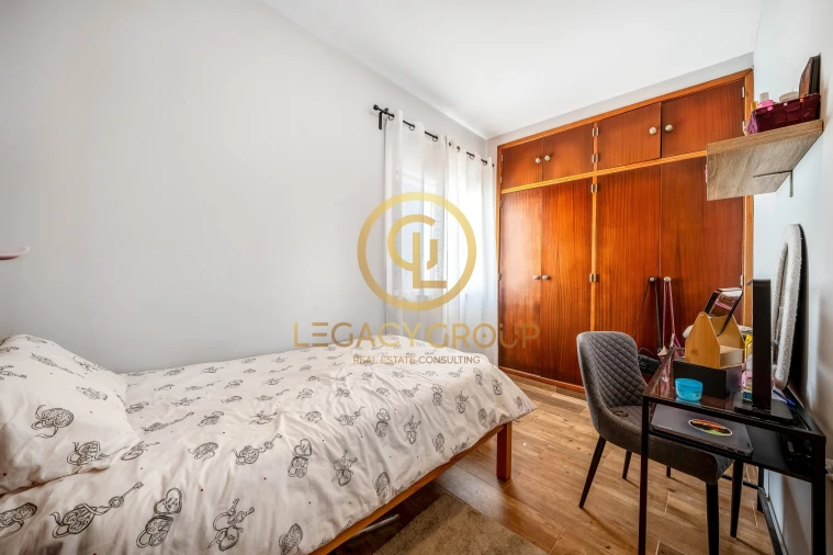 Moradia T2 para Venda em Alvor Foto 18