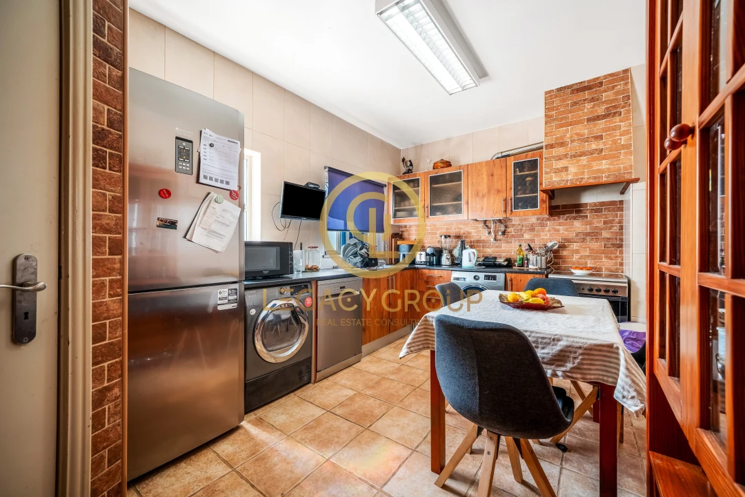 Moradia T2 para Venda em Alvor Foto 6