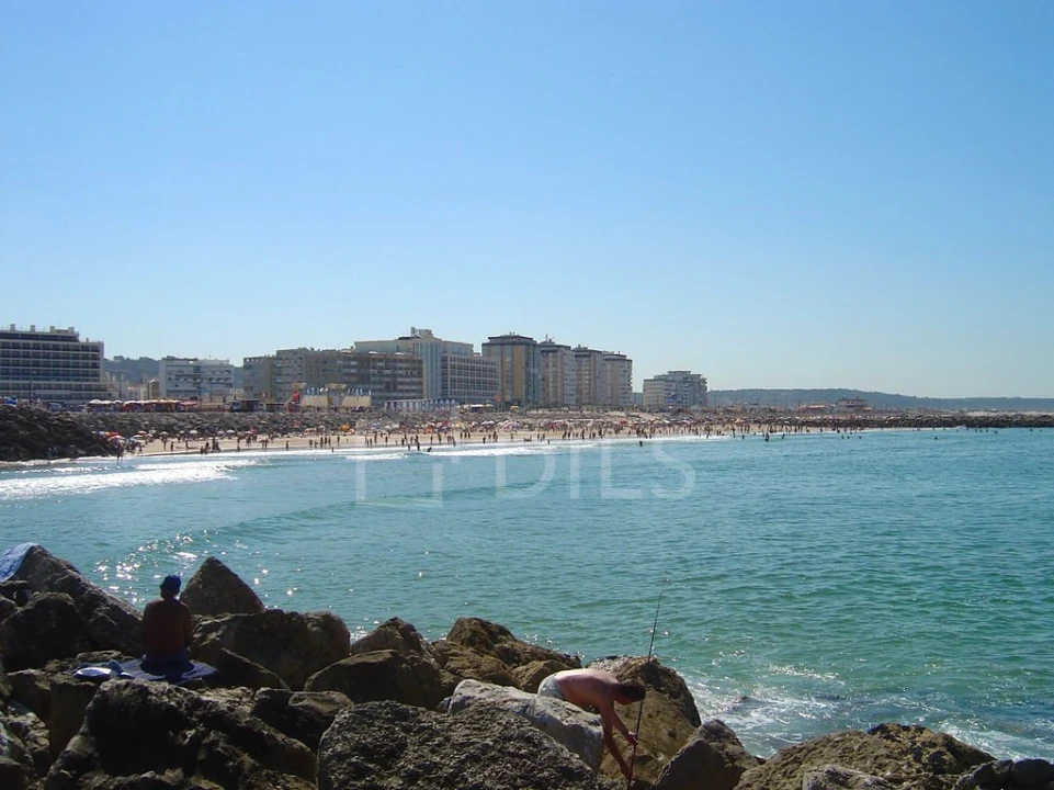Apartamento T2 para Venda em Charneca de Caparica e Sobreda Foto 19