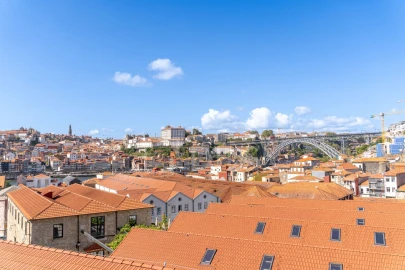 Apartamento T1 para Venda em Lordelo do Ouro e Massarelos