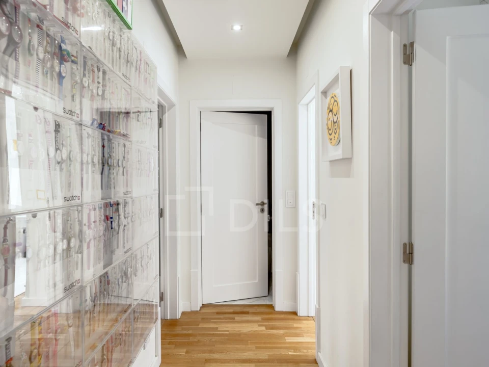 Apartamento T6 para Venda em Parque das Nações Foto 32