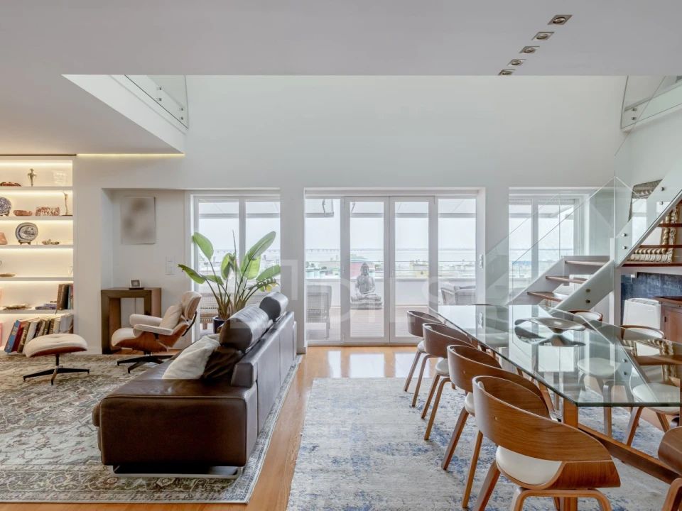 Apartamento T6 para Venda em Parque das Nações Foto 15