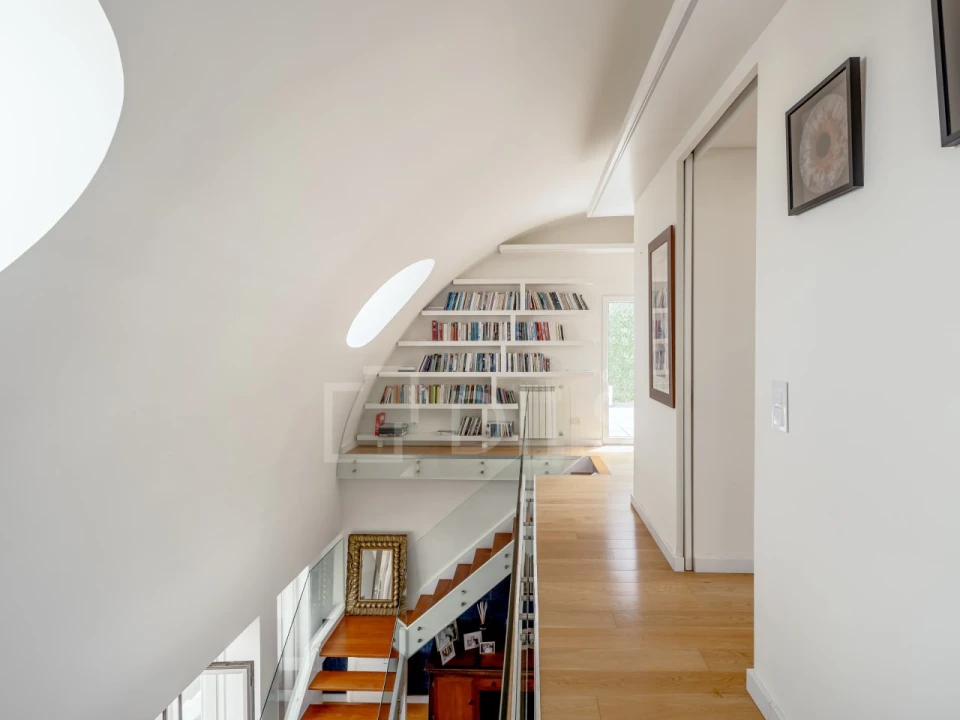 Apartamento T6 para Venda em Parque das Nações Foto 42
