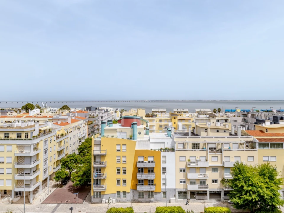 Apartamento T6 para Venda em Parque das Nações Foto 46