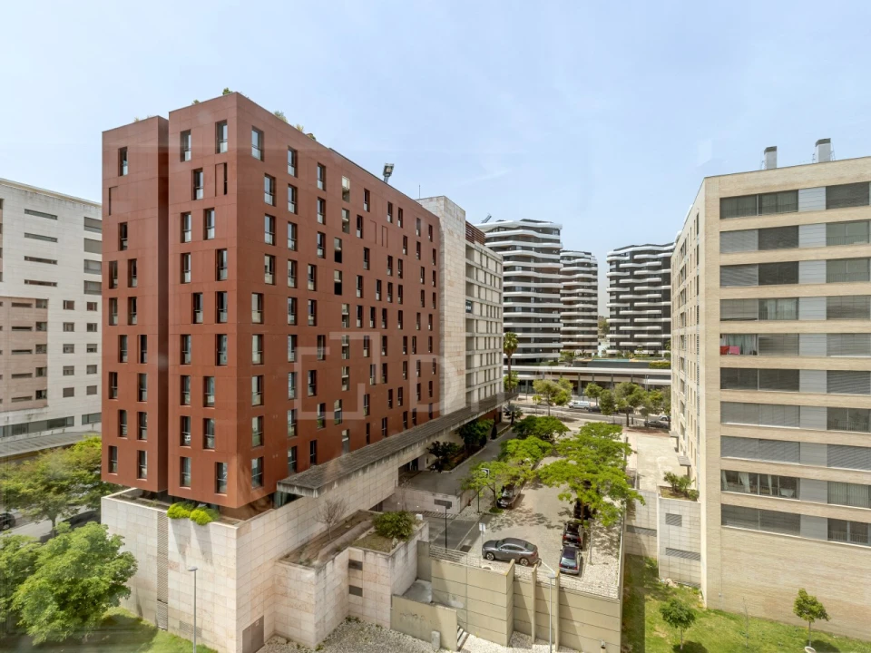 Apartamento T6 para Venda em Parque das Nações Foto 48
