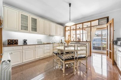 Apartamento T4 para Venda em Canidelo
