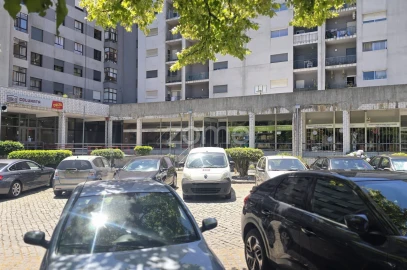 Negócio para Venda em Vila Nova de Famalicão e Calendário