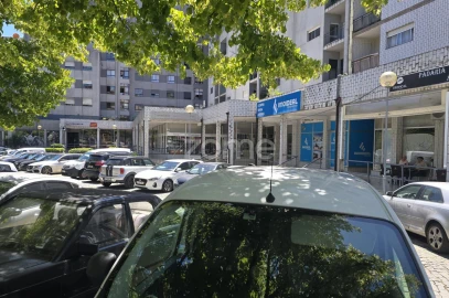 Negócio para Venda em Vila Nova de Famalicão e Calendário