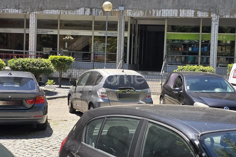 Negócio para Venda em Vila Nova de Famalicão e Calendário Foto 13