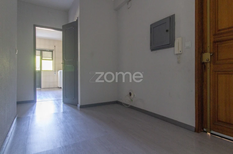 Apartamento T3 para Venda em Nogueira, Fraião e Lamaçães Foto 4