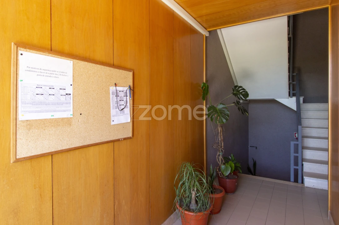 Apartamento T3 para Venda em Nogueira, Fraião e Lamaçães Foto 3