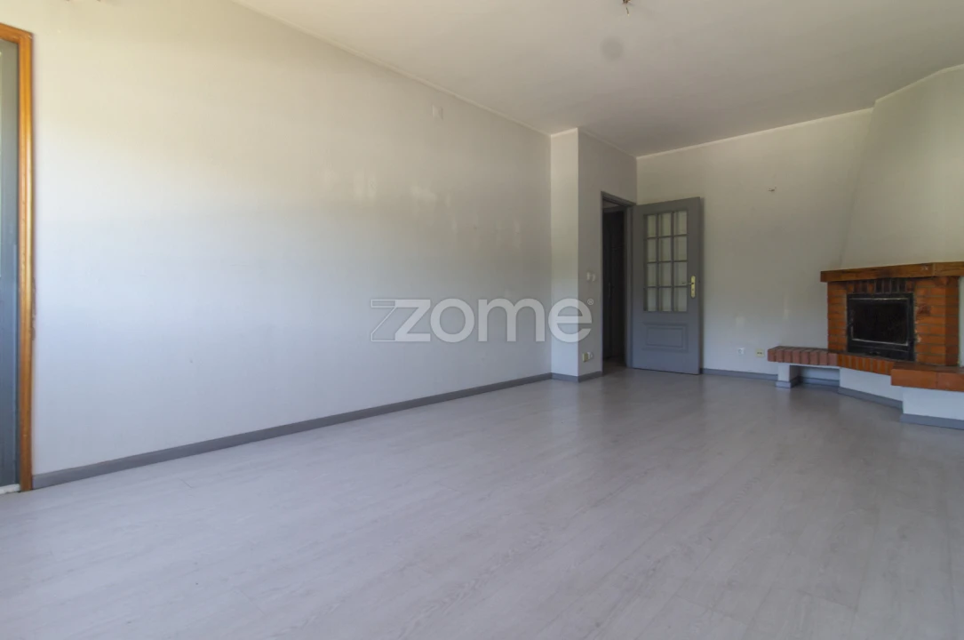 Apartamento T3 para Venda em Nogueira, Fraião e Lamaçães Foto 12