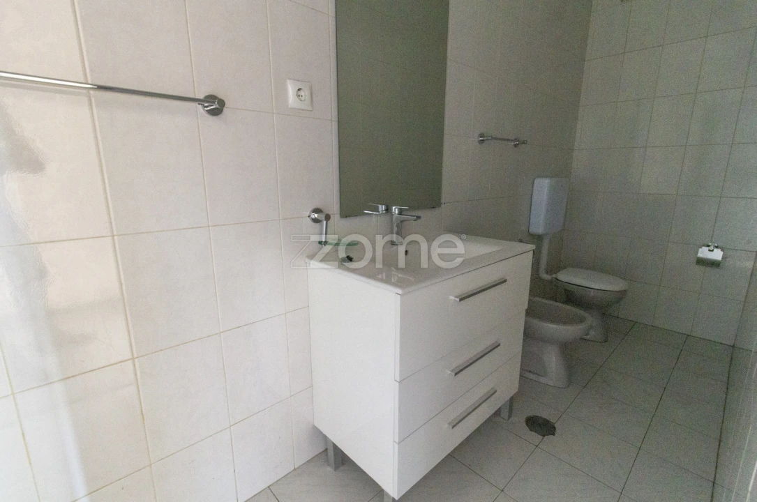 Apartamento T3 para Venda em Nogueira, Fraião e Lamaçães Foto 13