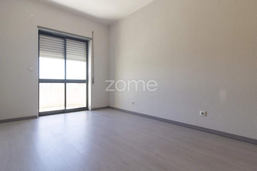 Apartamento T3 para Venda em Nogueira, Fraião e Lamaçães Foto 17