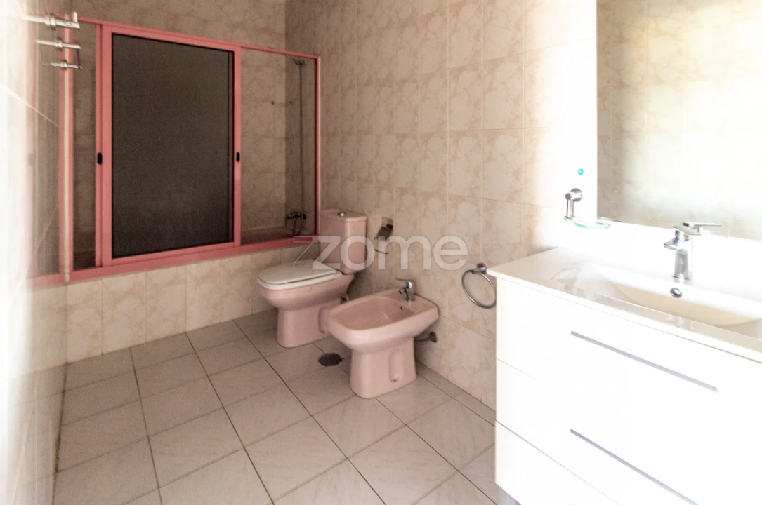 Apartamento T3 para Venda em Nogueira, Fraião e Lamaçães Foto 20