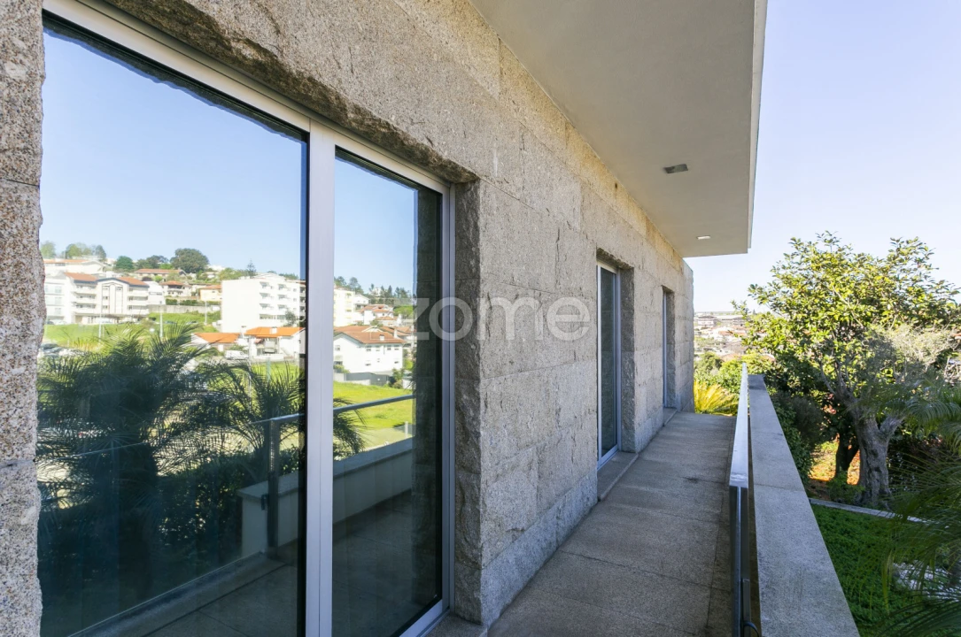 Moradia T3 para Venda em O. Azeméis, Riba-Ul, Ul, Macinhata Seixa, Madail Foto 71