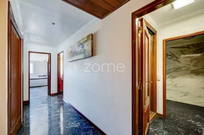 Apartamento T2 para Venda em Rio de Mouro