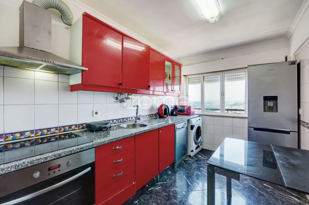 Apartamento T2 para Venda em Rio de Mouro Foto 12