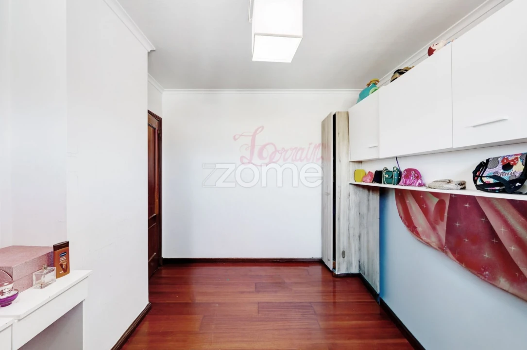 Apartamento T2 para Venda em Rio de Mouro Foto 19