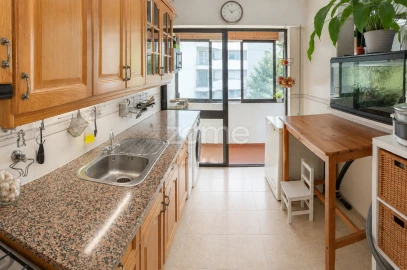 Apartamento T2 para Venda em São Domingos de Rana