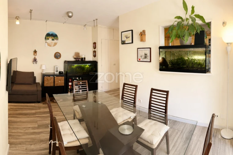 Apartamento T2 para Venda em São Domingos de Rana Foto 2