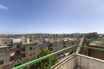 Apartamento T3 para Venda em Rio de Mouro