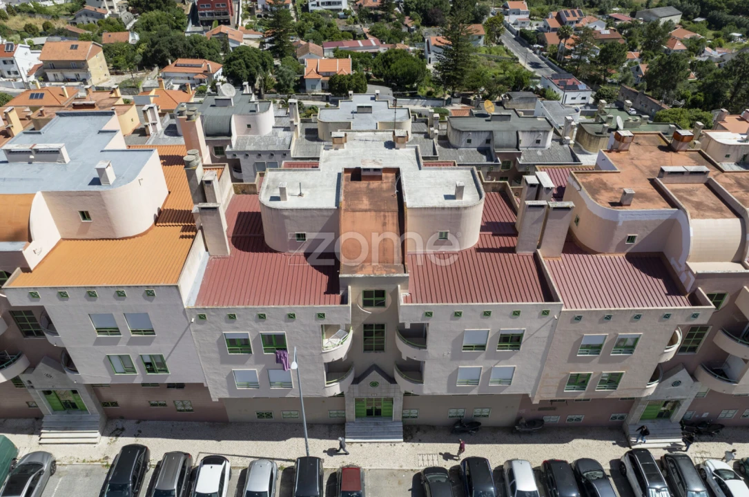 Apartamento T3 para Venda em Rio de Mouro Foto 22