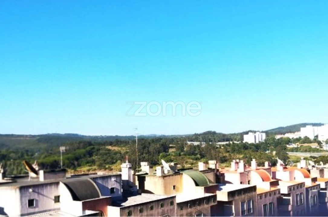 Apartamento T3 para Venda em Rio de Mouro Foto 27