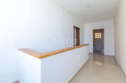 Moradia T8 para Venda em Assafarge e Antanhol
