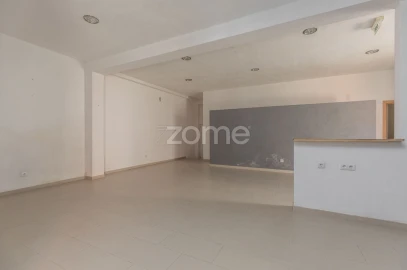 Moradia T8 para Venda em Assafarge e Antanhol