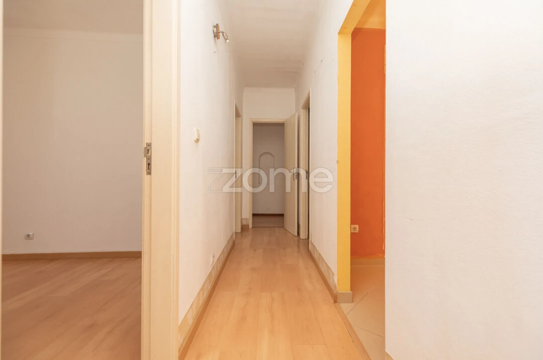 Moradia T8 para Venda em Assafarge e Antanhol Foto 12