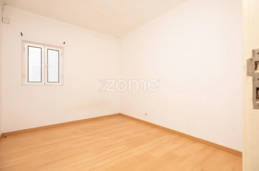 Moradia T8 para Venda em Assafarge e Antanhol Foto 13