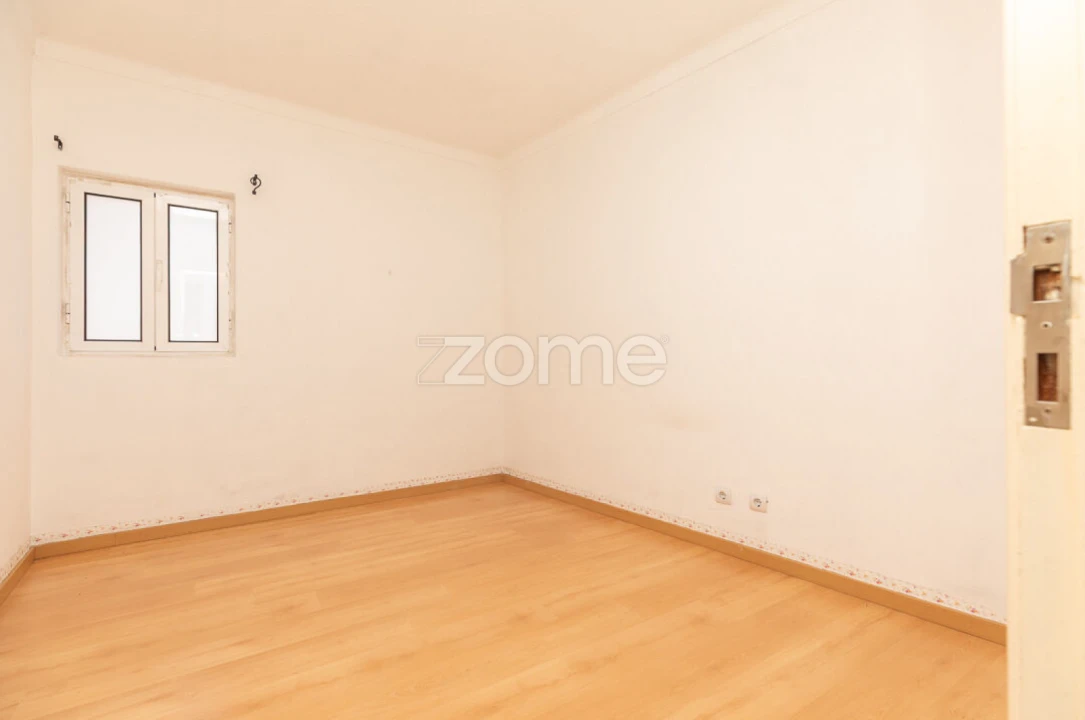 Moradia T8 para Venda em Assafarge e Antanhol Foto 17