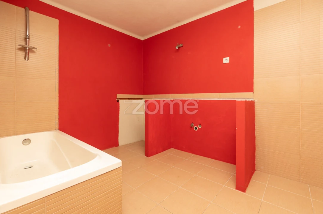 Moradia T8 para Venda em Assafarge e Antanhol Foto 24