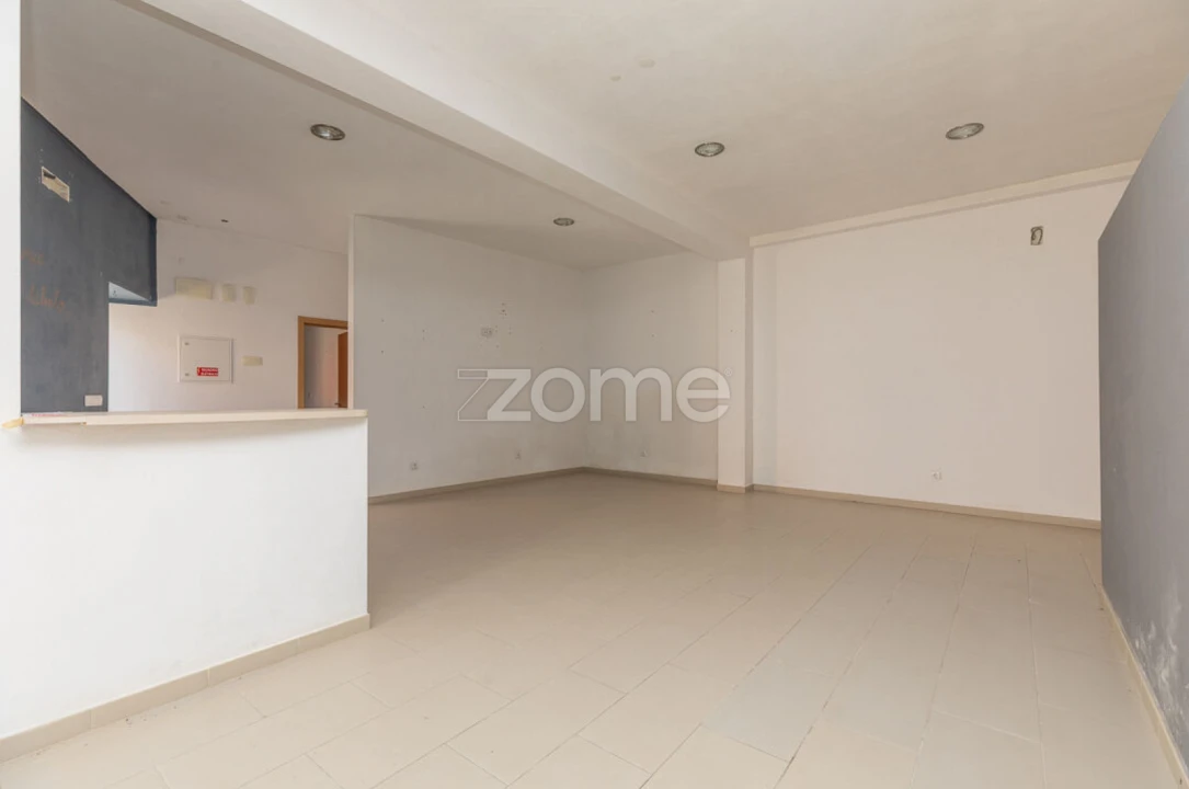 Moradia T8 para Venda em Assafarge e Antanhol Foto 29