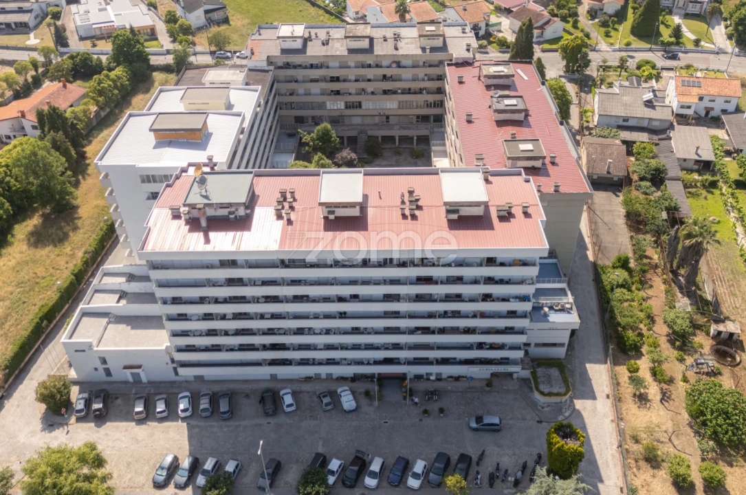 Apartamento T1 para Venda em Tamengos, Aguim e Óis do Bairro Foto 6