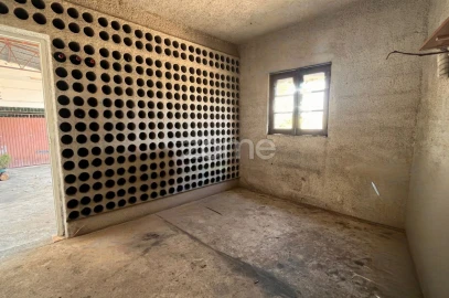 Terreno Comércio / Armazém para Venda em São João do Campo
