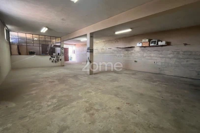 Terreno Comércio / Armazém para Venda em São João do Campo