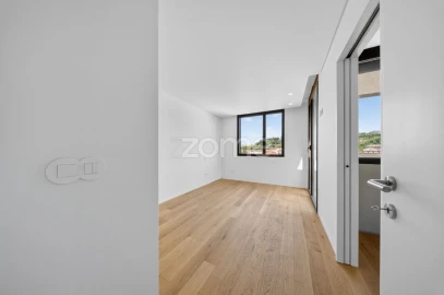 Apartamento T4 para Venda em Marrazes e Barosa